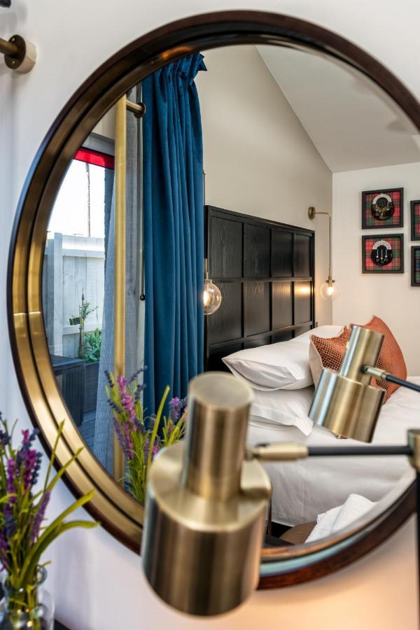 Relax In Super Size Copper Tub - 2 Bedroom Villa Inverness Exterior photo